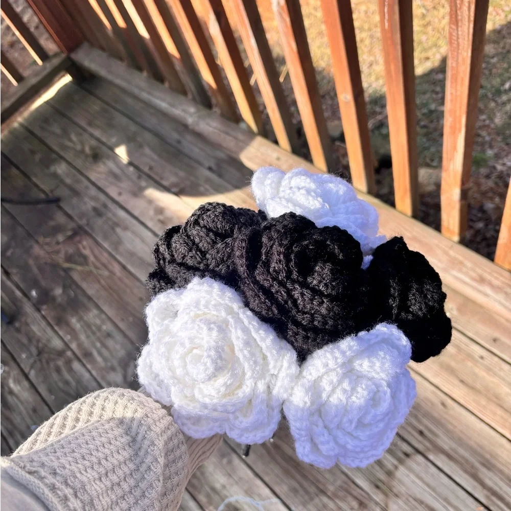 Crochet Goth Roses